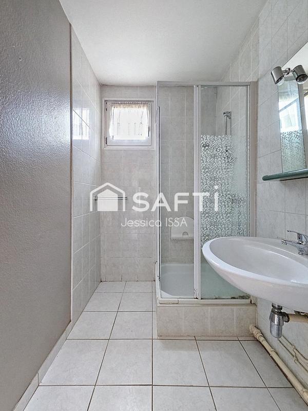 Appartement - 96 m² - 5 pièces