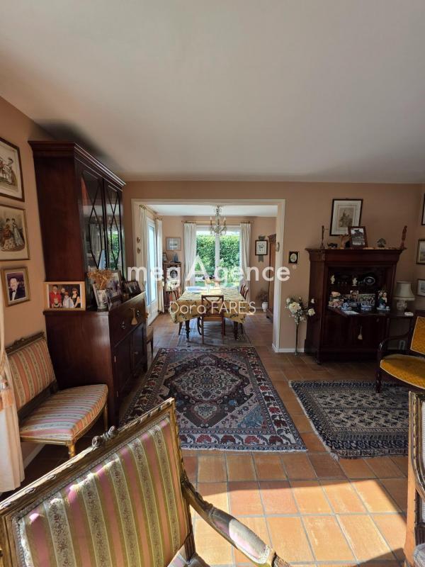 Maison - 141 m² - 6 pièces