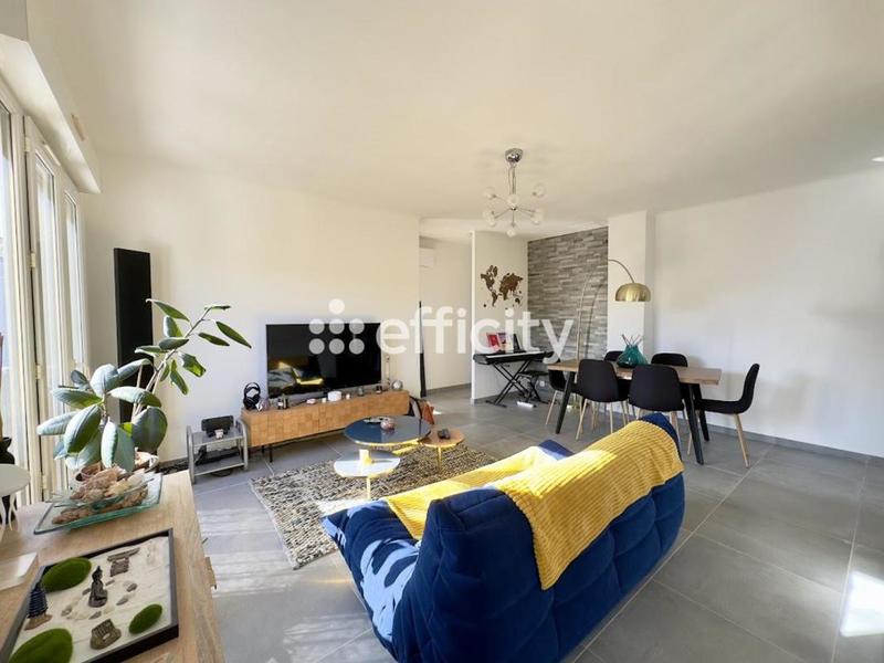 Appartement - 72 m² - 3 pièces