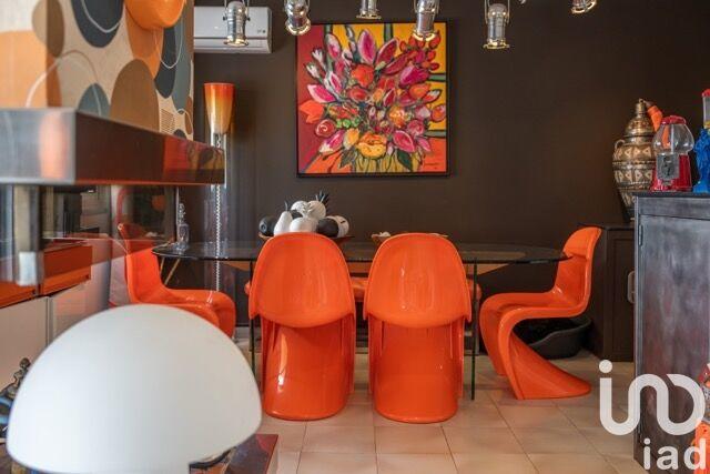 Maison de maîtres - 330 m² - 4 pièces