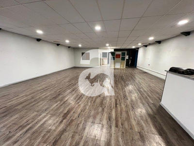 Local commercial - 285 m²