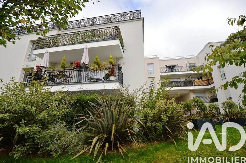 Appartement - 97 m² - 5 pièces