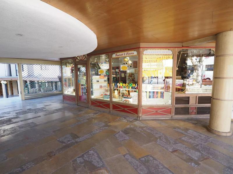 Bureau - 67 m² - 2 pièces