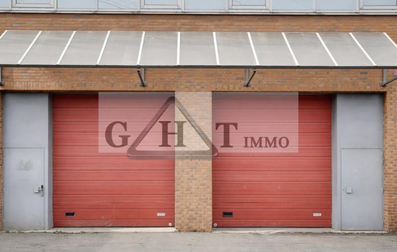 Entrepôt - 410 m²