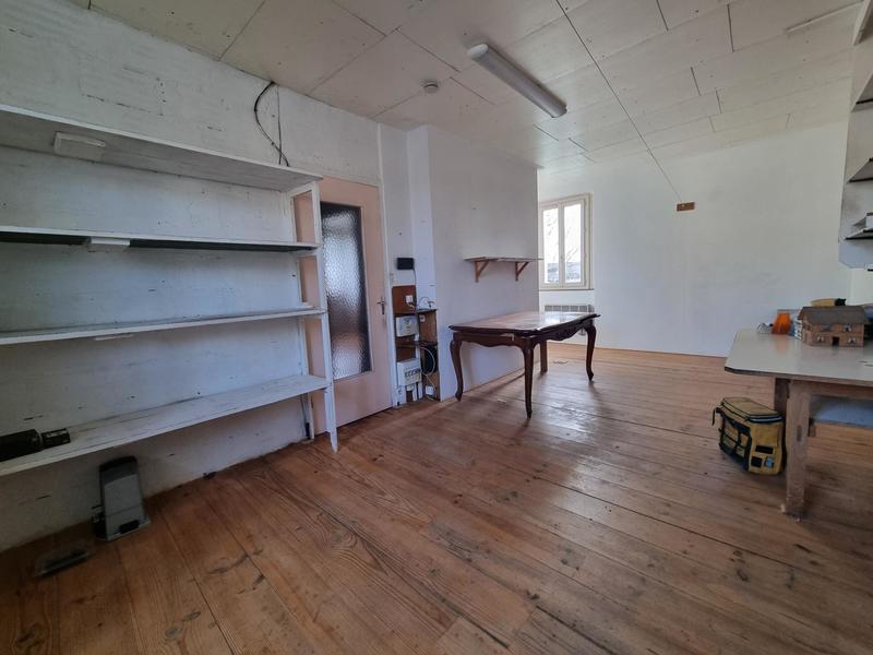 Maison - 111 m² - 6 pièces