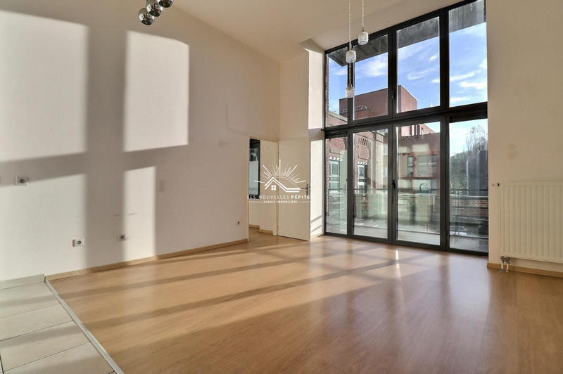 Loft - 43 m² - 2 pièces