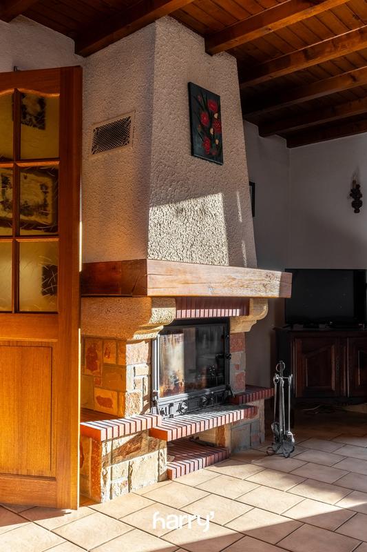 Maison - 93 m² - 5 pièces