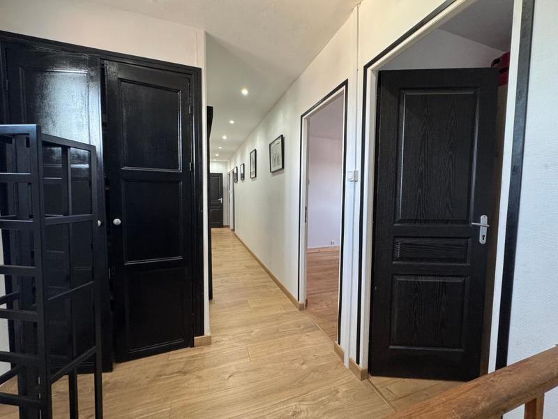 Maison - 139 m² - 6 pièces