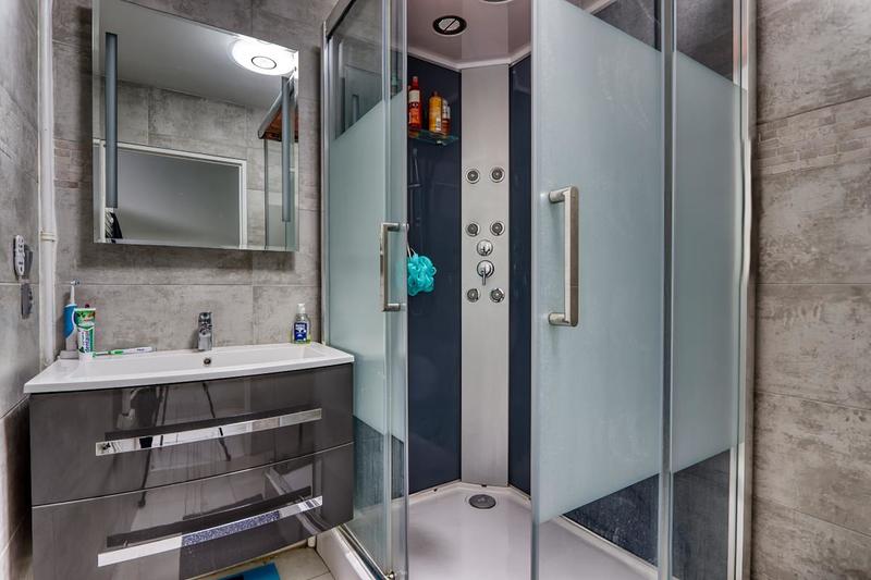 Appartement - 170 m² - 7 pièces