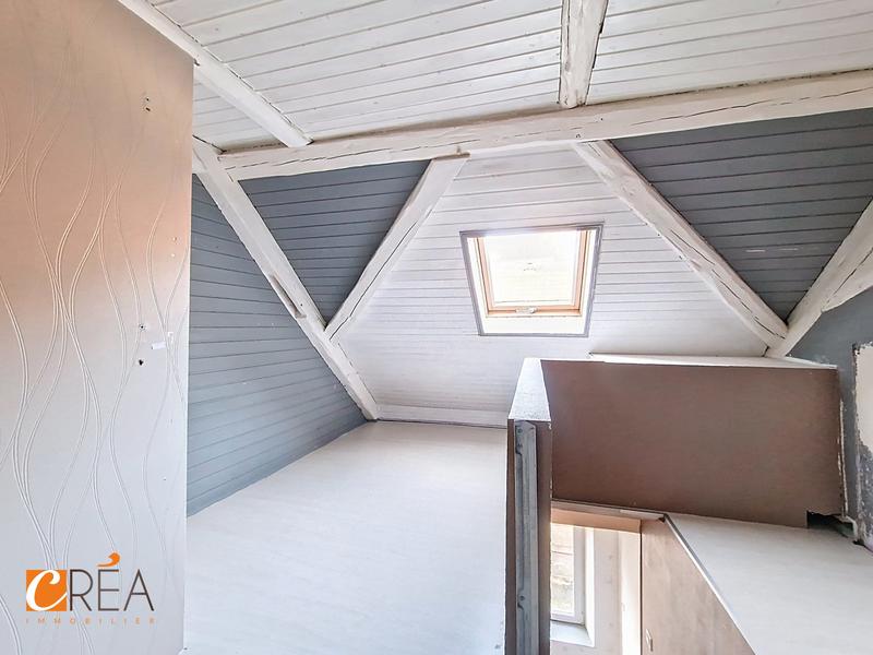 Appartement - 93 m² - 6 pièces