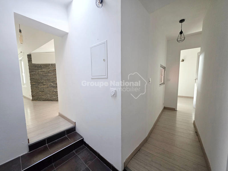 Appartement - 80 m² - 3 pièces