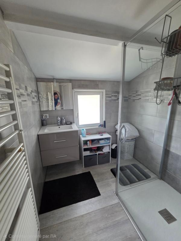 Maison - 114 m² - 3 pièces