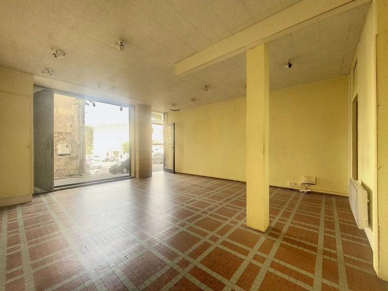 Magasins - 2 pièces