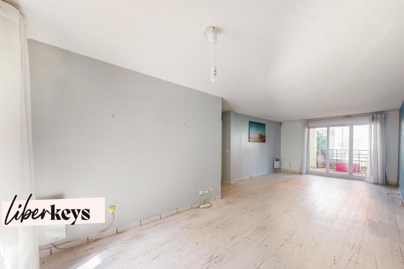 Appartement - 85 m² - 5 pièces