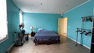 Maison de ville - 111 m² - 4 pièces