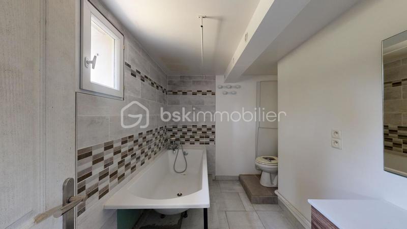 Maison - 123 m² - 5 pièces