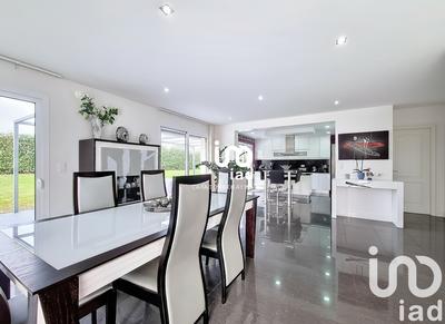 Maison de maîtres - 230 m² - 8 pièces