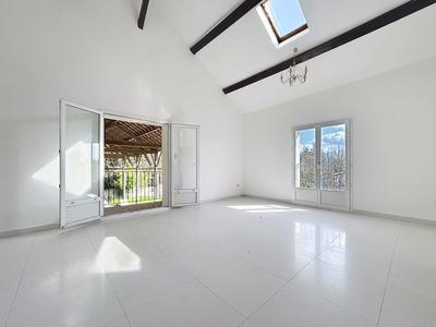 Maison ancienne - 327 m² - 10 pièces