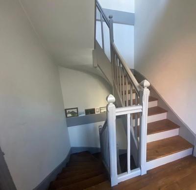 Maison - 340 m² - 7 pièces