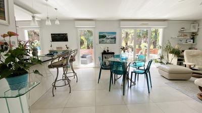 Appartement sur toit - 129 m² - 5 pièces