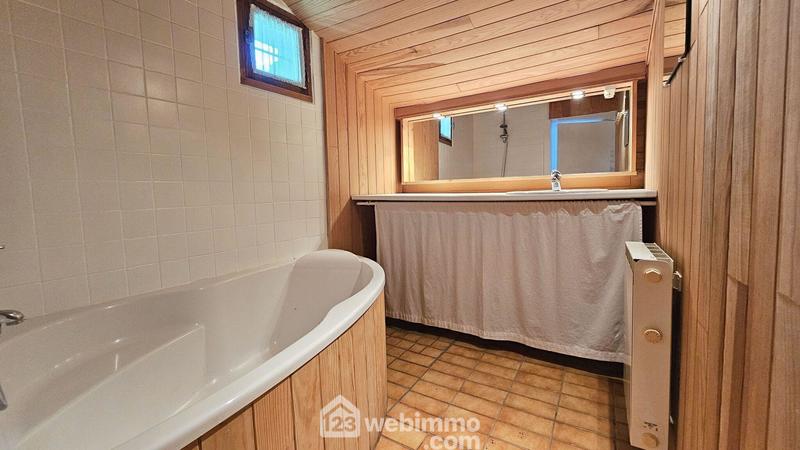 Maison - 80 m² - 4 pièces