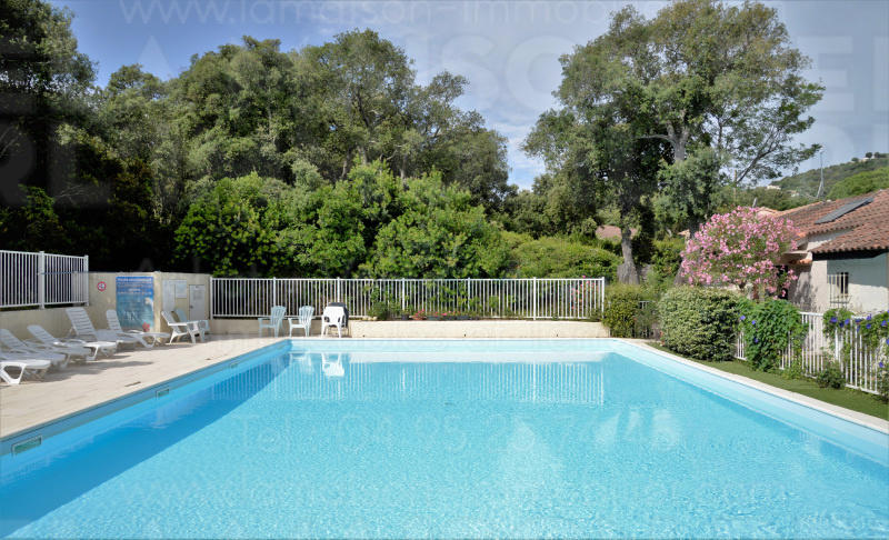 Maison - 74 m² - 4 pièces