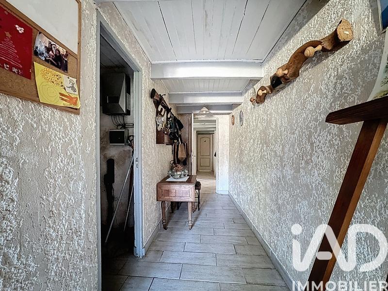 Maison - 200 m² - 6 pièces