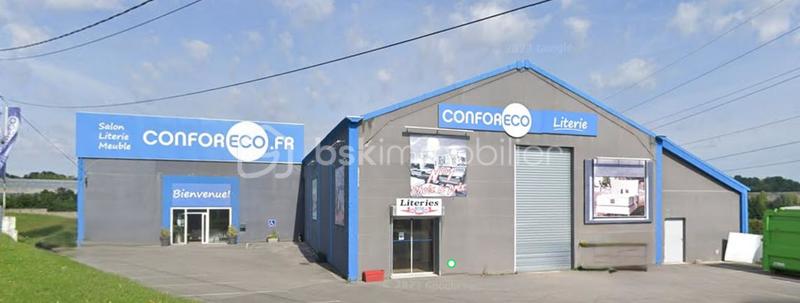 Local d'activité / Entrepôt - 1 930 m² - 5 pièces