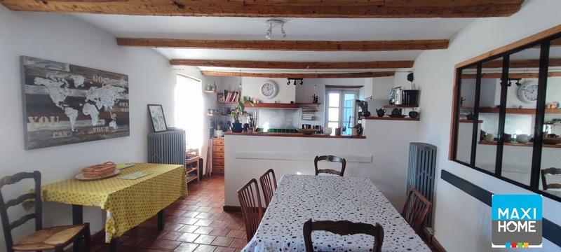 Mas - 415 m² - 16 pièces