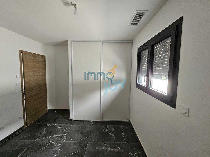 Villa - 140 m² - 5 pièces