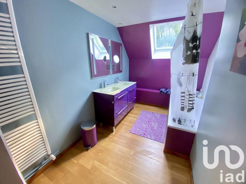 Maison - 174 m² - 7 pièces