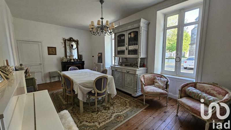 Maison de ville - 160 m² - 9 pièces