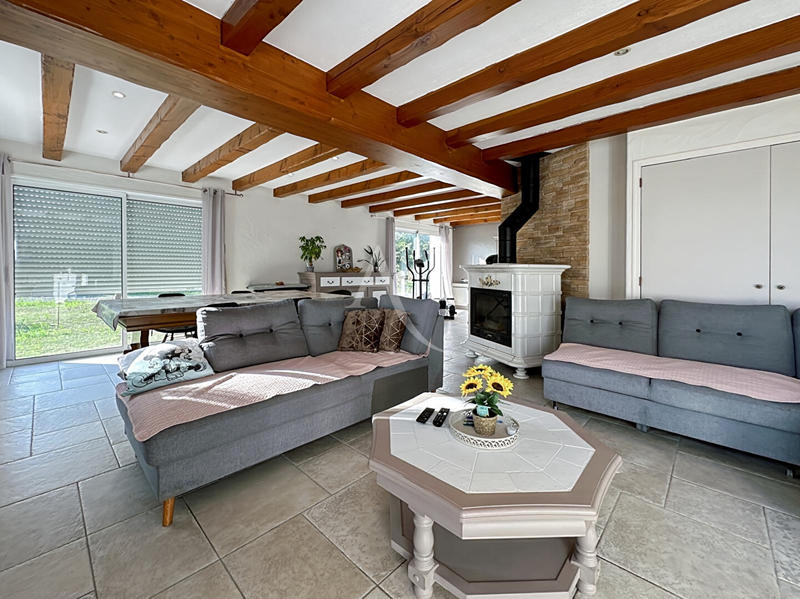 Maison - 223 m² - 7 pièces