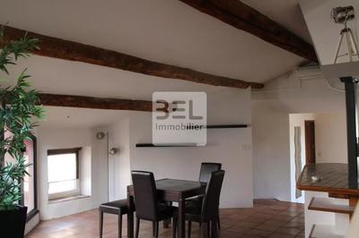 Appartement - 77 m² - 2 pièces