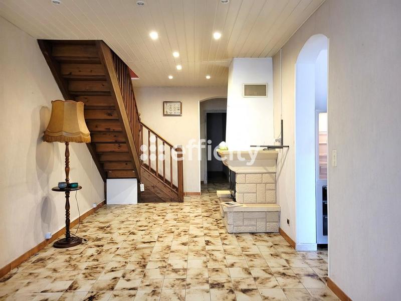 Maison - 86 m² - 5 pièces