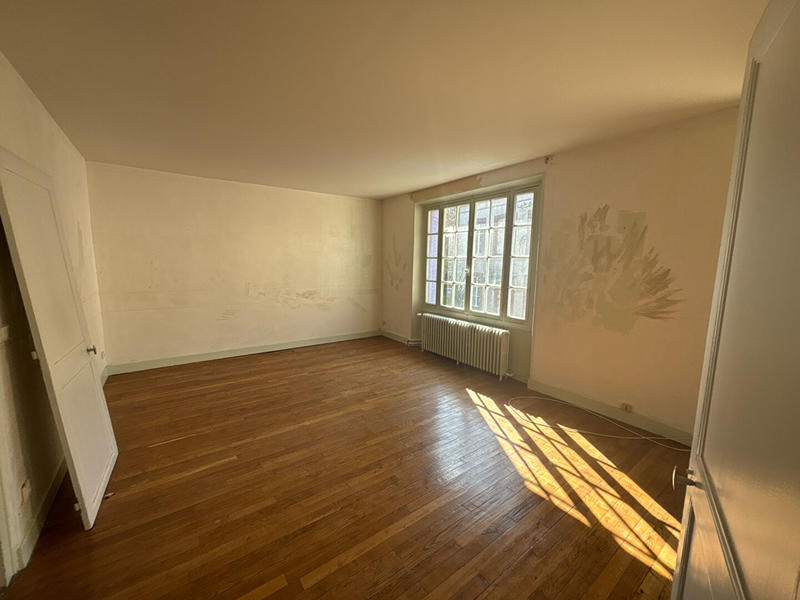 Maison - 174 m² - 6 pièces