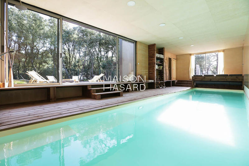 Villa - 377 m² - 12 pièces