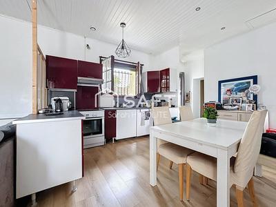 Maison - 69 m² - 3 pièces