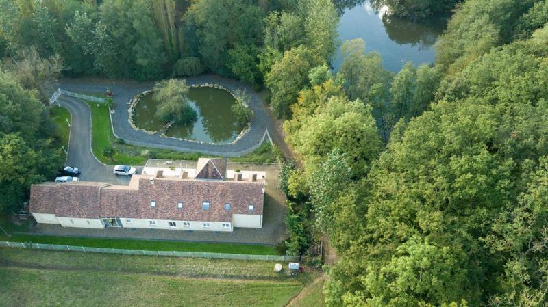 Maison de campagne - 290 m² - 9 pièces
