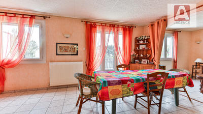 Maison - 139 m² - 5 pièces