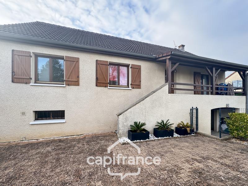 Maison - 148 m² - 6 pièces