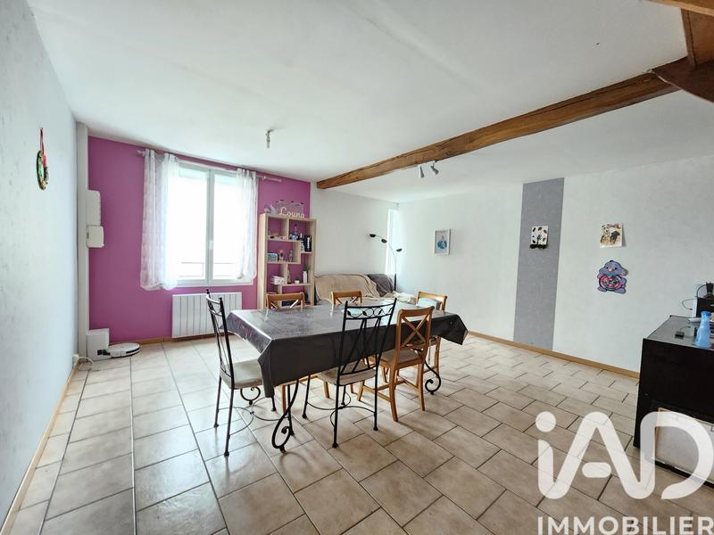 Maison - 97 m² - 5 pièces