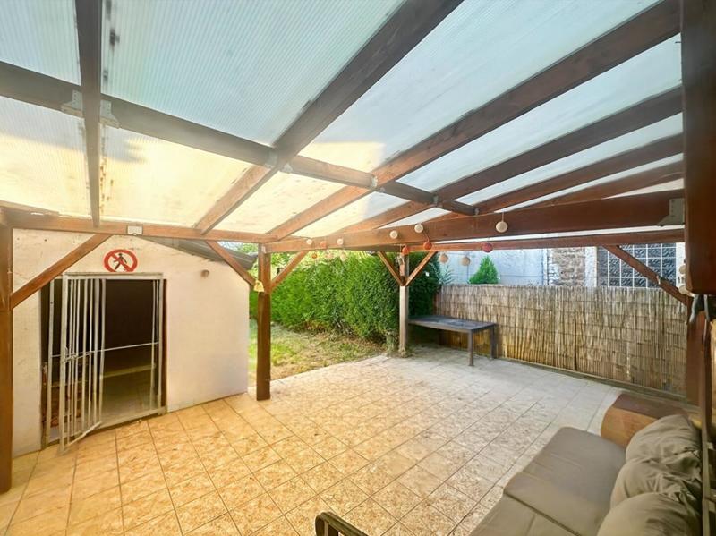 Maison - 83 m² - 5 pièces