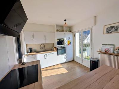 Maison - 157 m² - 7 pièces