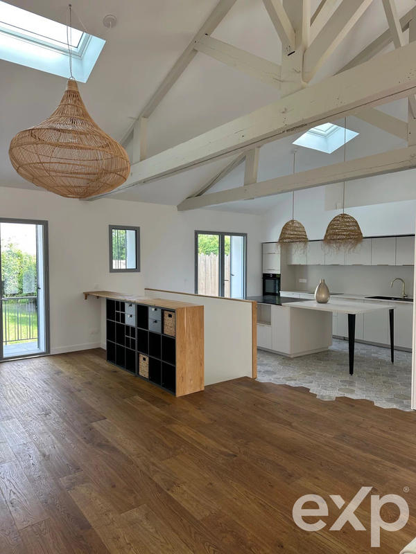 Maison - 150 m² - 5 pièces