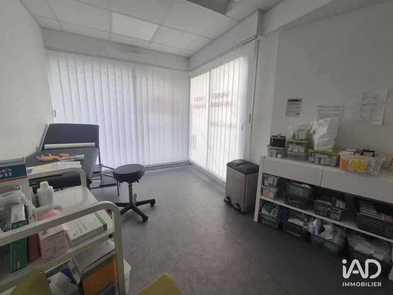 Local commercial - 81 m²