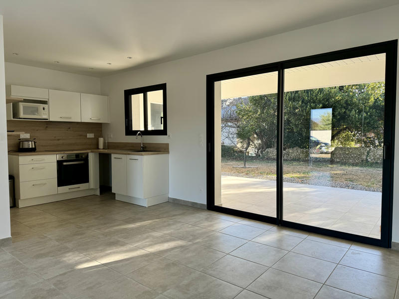 Maison - 80 m² - 3 pièces