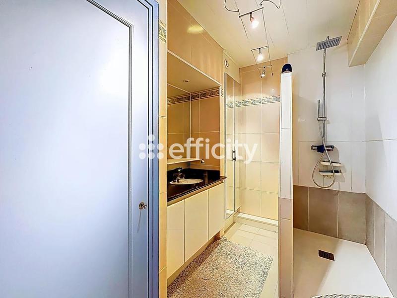 Appartement - 110 m² - 4 pièces