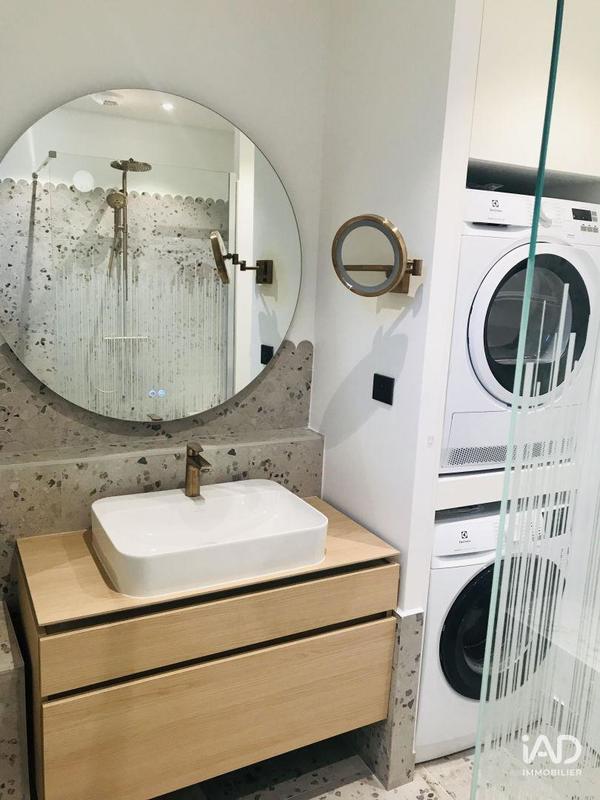 Appartement - 65 m² - 2 pièces