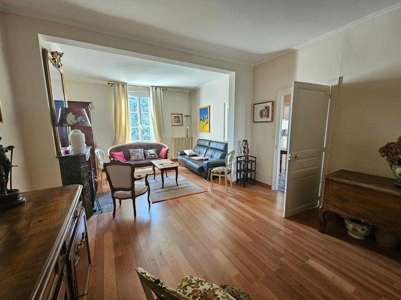 Maison - 165 m² - 7 pièces